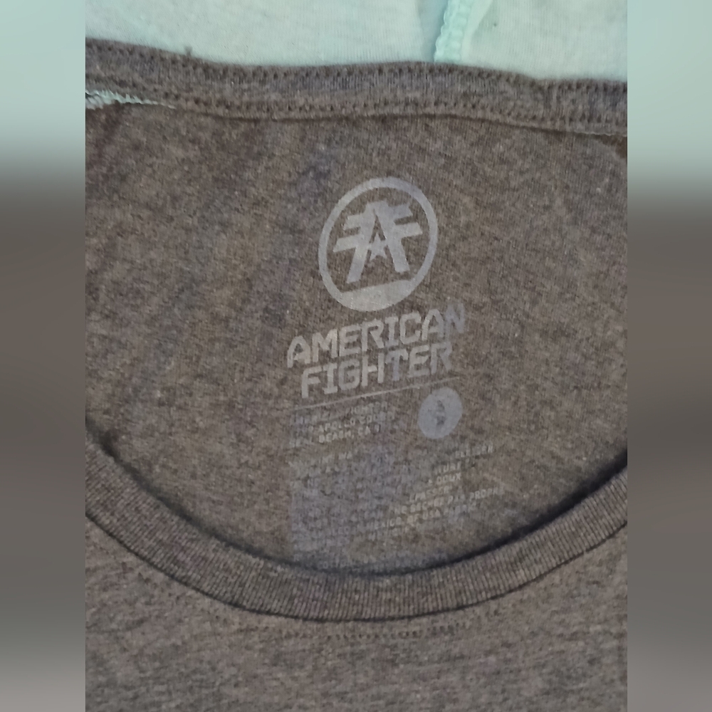 American Fighter Women's Graphic Raglan Top - Black and Gray - Picture 10 of 10
